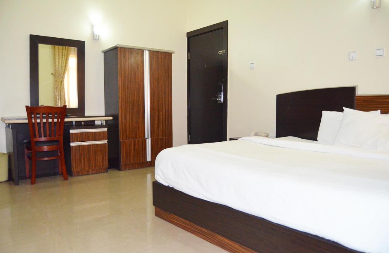 Residency Hotel Asokoro Extension Abuja Buitenkant foto